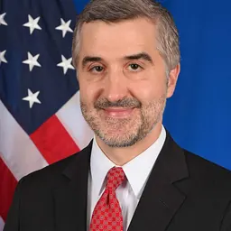 Portrait of Ramin Toloui