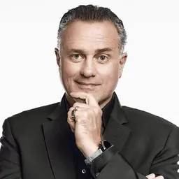 Portrait of Olaf Groth