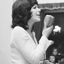 Portrait of Teri Harangozó