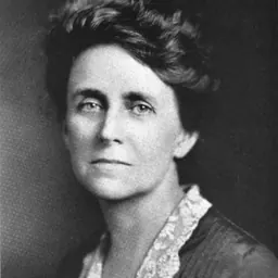 Portrait of Viola Ross Napier