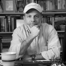 Portrait of Daniel Paisner