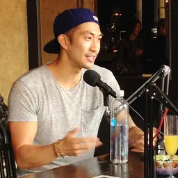 Portrait of Ronnie Woo