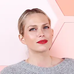Portrait of Erin Foster