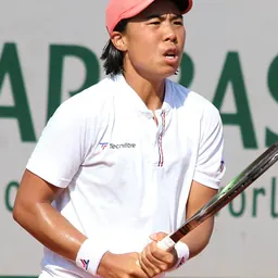 Portrait of Hanna Chang