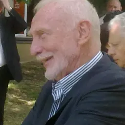 Portrait of Josy Dubié