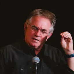 Portrait of Hart Hanson
