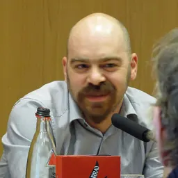 Portrait of Ariel Magnus