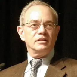 Portrait of Leo Rafael Reif