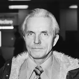 Portrait of Georg Buschner
