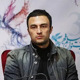 Portrait of Amir Jadidi