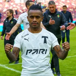 Portrait of Yordy Reyna