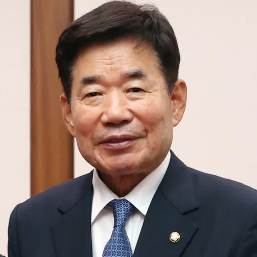 Portrait of Kim Jin-pyo