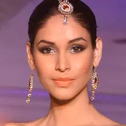 Portrait of Amruta Patki