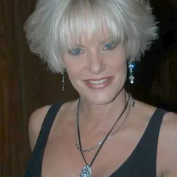 Portrait of Cara Lott