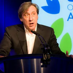 Portrait of Andrew Graham-Dixon