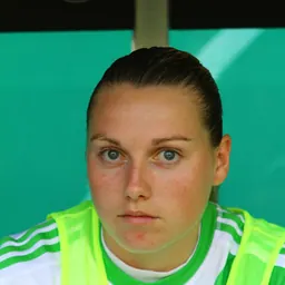 Portrait of Stephanie Bunte
