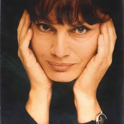 Portrait of Agnès Rosenstiehl