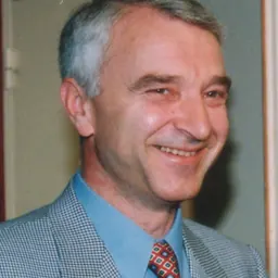 Portrait of Bujar Bukoshi