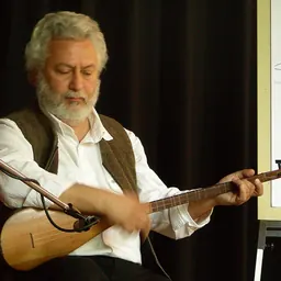 Portrait of Erkan Oğur