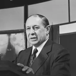 Portrait of Álvaro Alsogaray