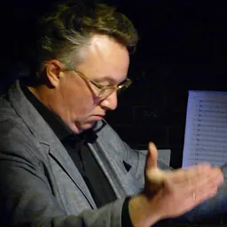 Portrait of Florian Ross