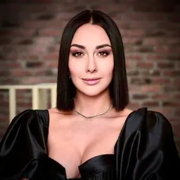 Portrait of Sadaf Taherian