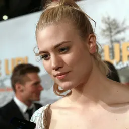 Portrait of Larissa Marolt
