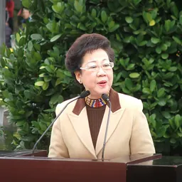Portrait of Annette Lu