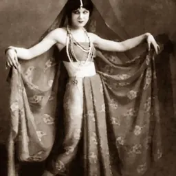 Portrait of Lillian Powell