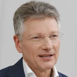 Portrait of Elmar Degenhart