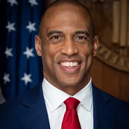 Portrait of Scott Turner