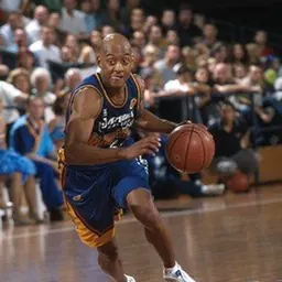 Portrait of Derek Rucker