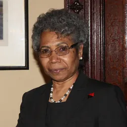 Portrait of Winnie Kiap