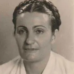 Portrait of Fayge Ilanit