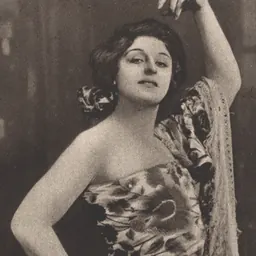 Portrait of Grace Carlyle