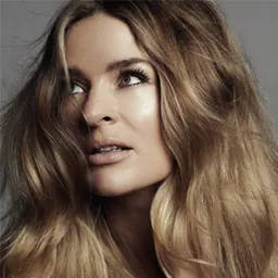 Portrait of Sandra van Nieuwland