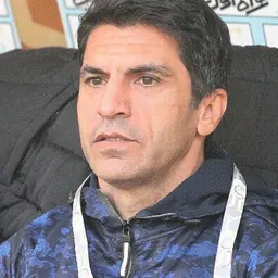 Portrait of Alireza Emamifar