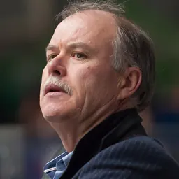 Portrait of Dave MacQueen