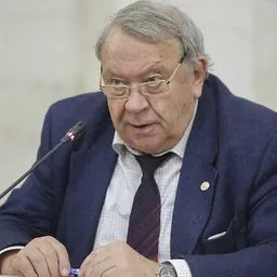 Portrait of Vladimir Fortov