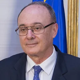 Portrait of Luis María Linde