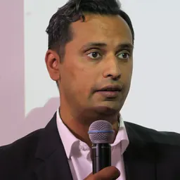 Portrait of Mudassar Kapur
