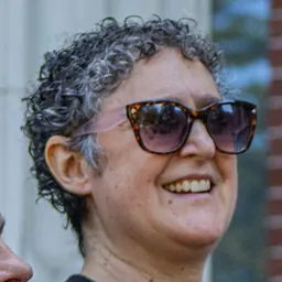 Portrait of Lisa Fragala