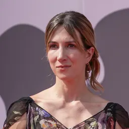 Portrait of Zoë Schiffer