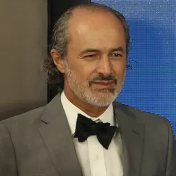 Portrait of Carlos Alcántara