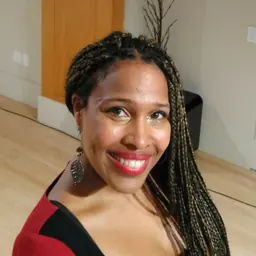 Portrait of Melanie Scholtz