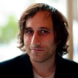 Portrait of Jordan Mendelson