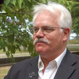 Portrait of Terry Dowling