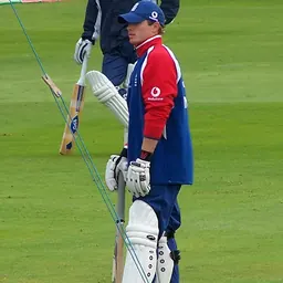 Portrait of Ian Bell