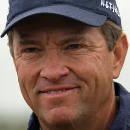 Portrait of Davis Love III