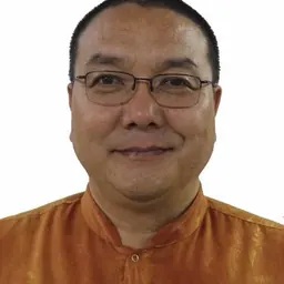 Portrait of Ngawang Tashi Bapu